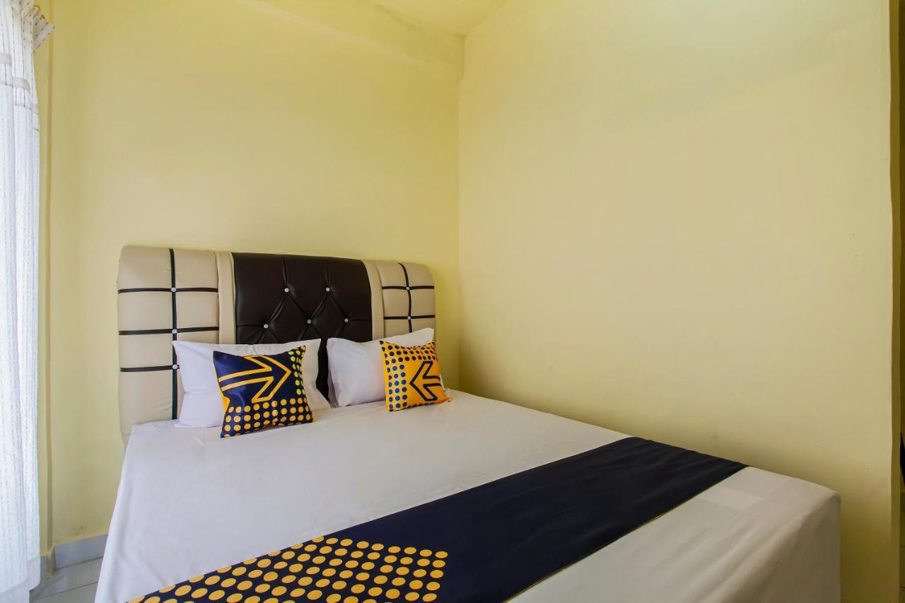 SPOT ON 2824 Hotel Permata Tongging Bagian luar foto